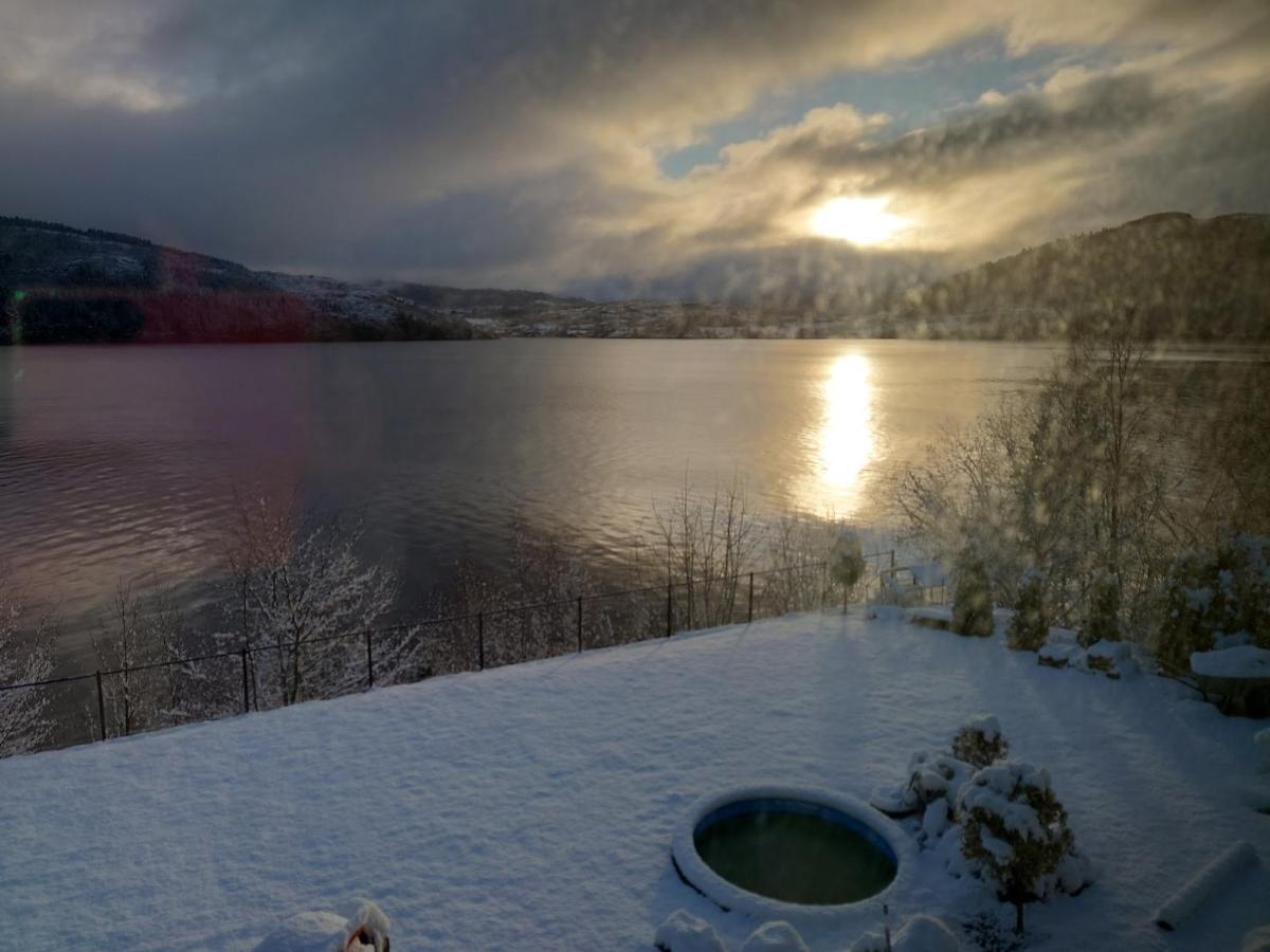 Bergen Sunrise Apartment - Self Check In - Free Parking Екстер'єр фото