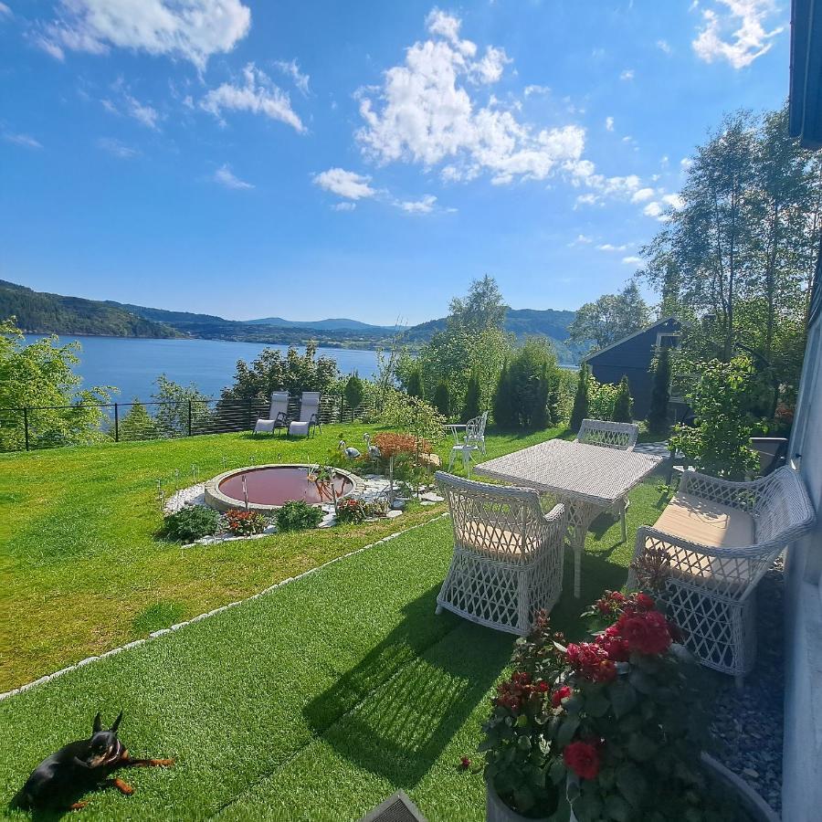 Bergen Sunrise Apartment - Self Check In - Free Parking Екстер'єр фото