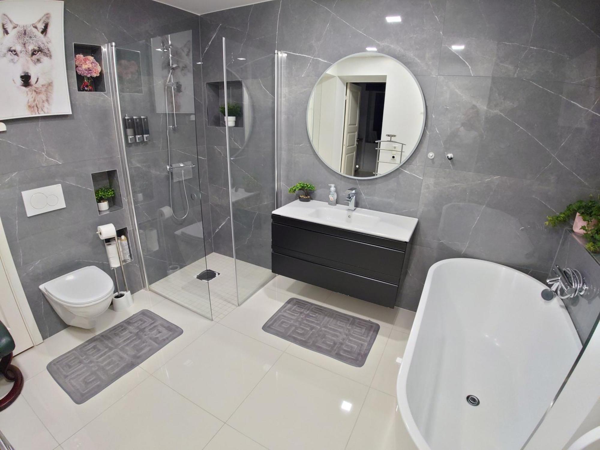 Bergen Sunrise Apartment - Self Check In - Free Parking Номер фото