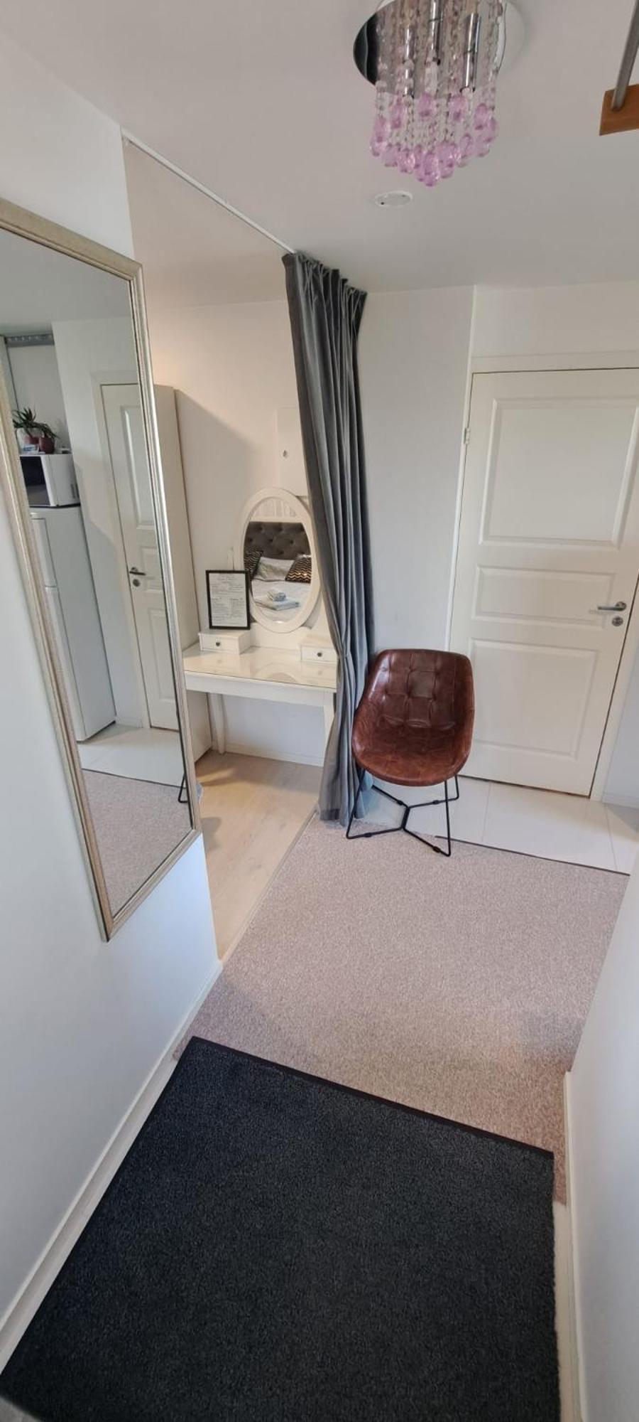 Bergen Sunrise Apartment - Self Check In - Free Parking Номер фото